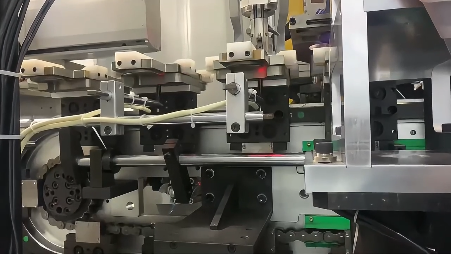 立式环形导轨手艺剖析与9001cc金沙以诚为本自动化解决方案(图1)